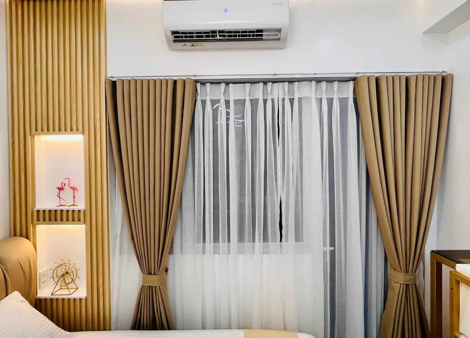 Breeze Residences - Manila Bay View Apartment